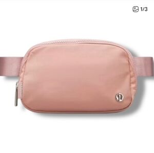 lululemon athletica Everywhere 1L Dusty Rose Pink Crossbody Belt Bag